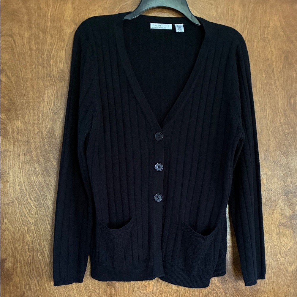 Mercer Street Studio Black Ribbed V-Neck Button-Up Cardigan